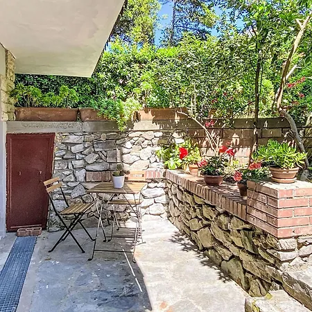 La Tana By Interhome * Castiglioncello